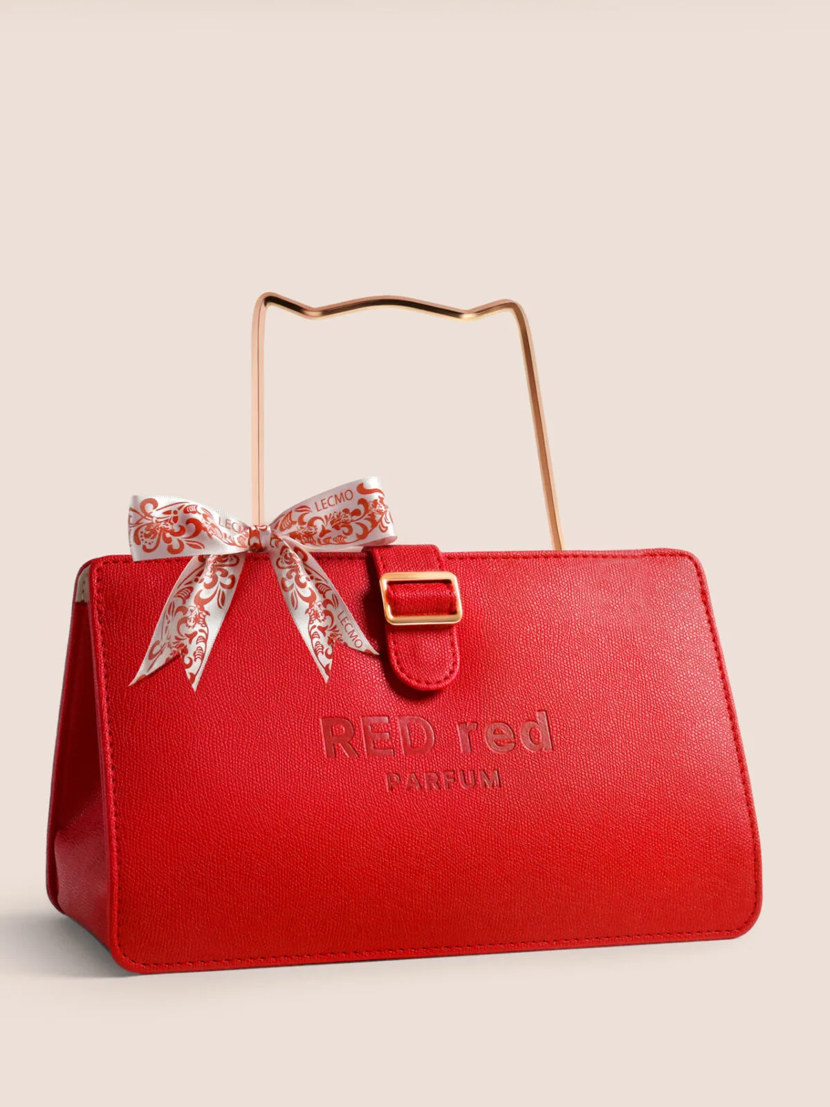 lecmo perfumes - The Tale of the Lady and the Wolf